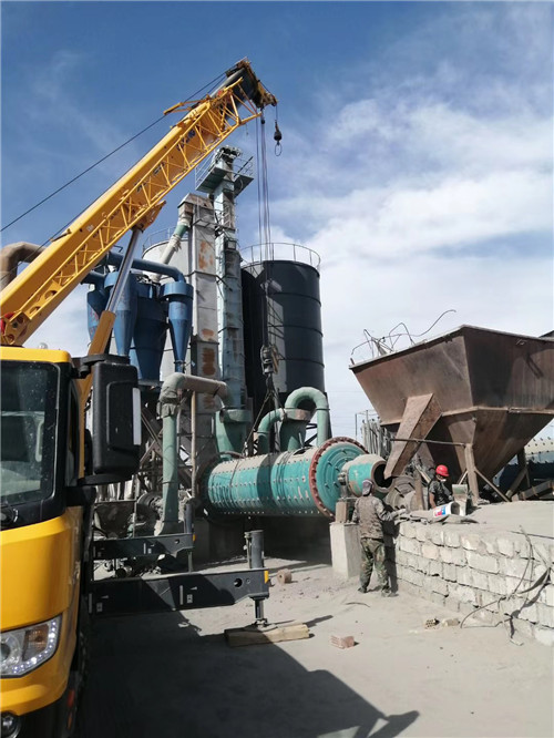江门市设备搬运等各类工程项目中，吊车起着关键作用