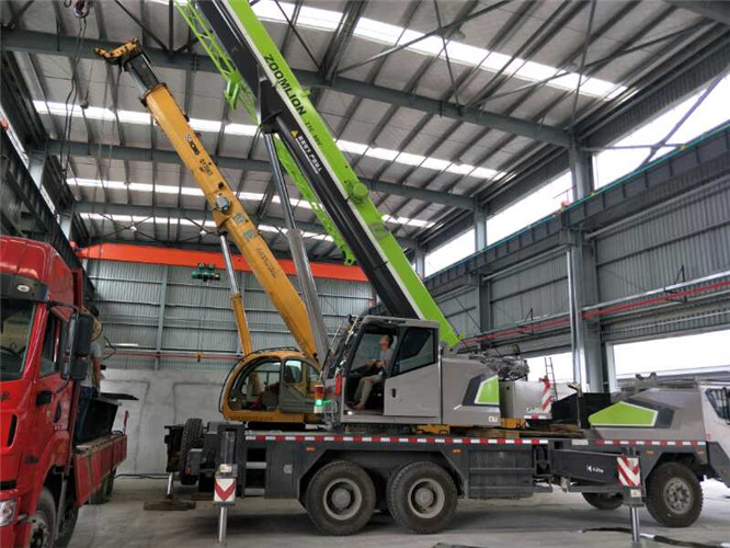 江门市高空车出租需要注意哪些安全事项？